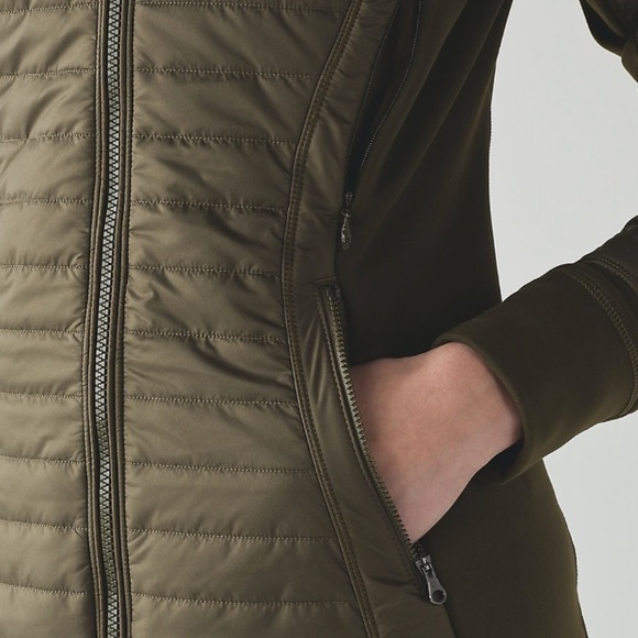 lululemon First Mile Jacket in Military Green - Picture 4 of 8